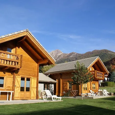 Holiday home Chalets De Combebelle Saint-Leger-les-Melezes